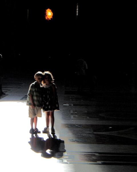 6glowofinnocence,st.petersbasilica,rome