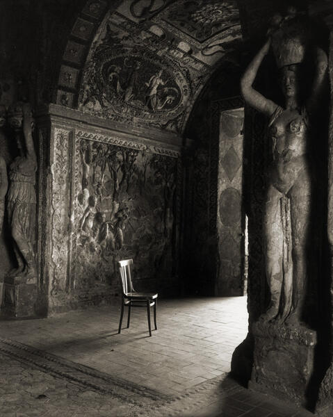 Diana's Grotto, Italy