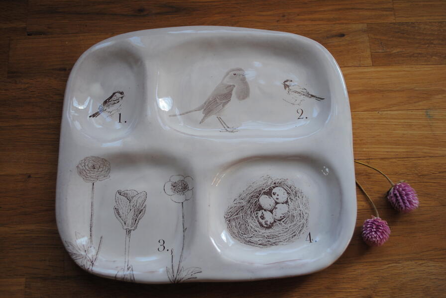 childs lunch tray.