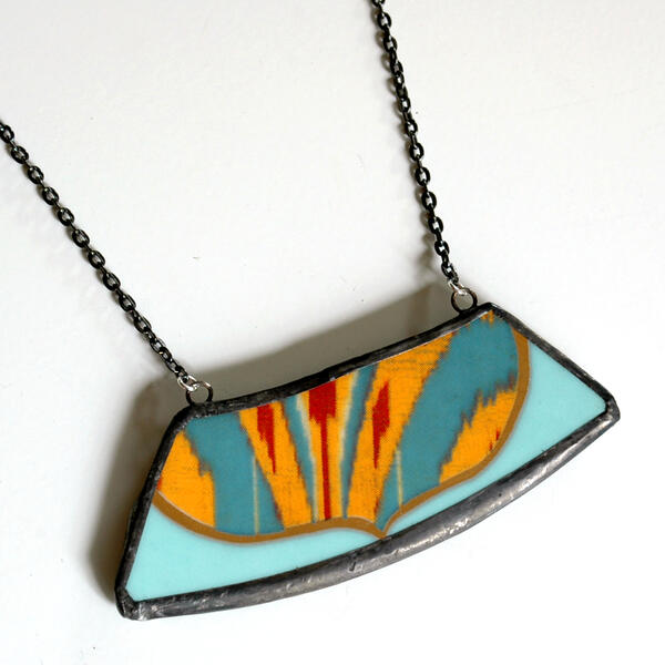 Wide Rim Necklace