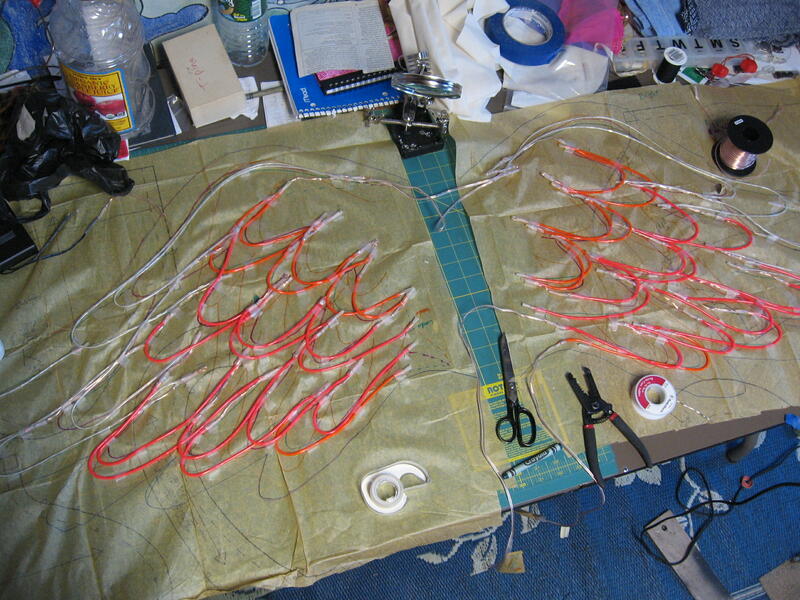 El Wire wings