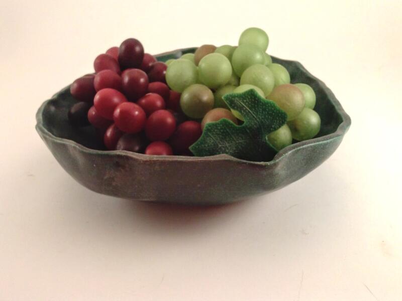 Leaf Bowl with grapes