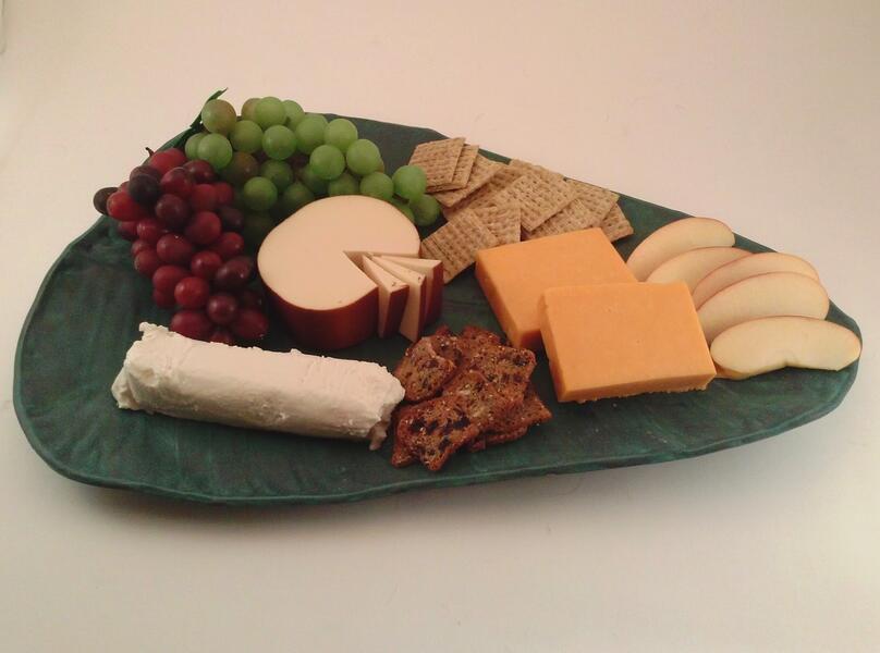 Leaf Platter with Cheese