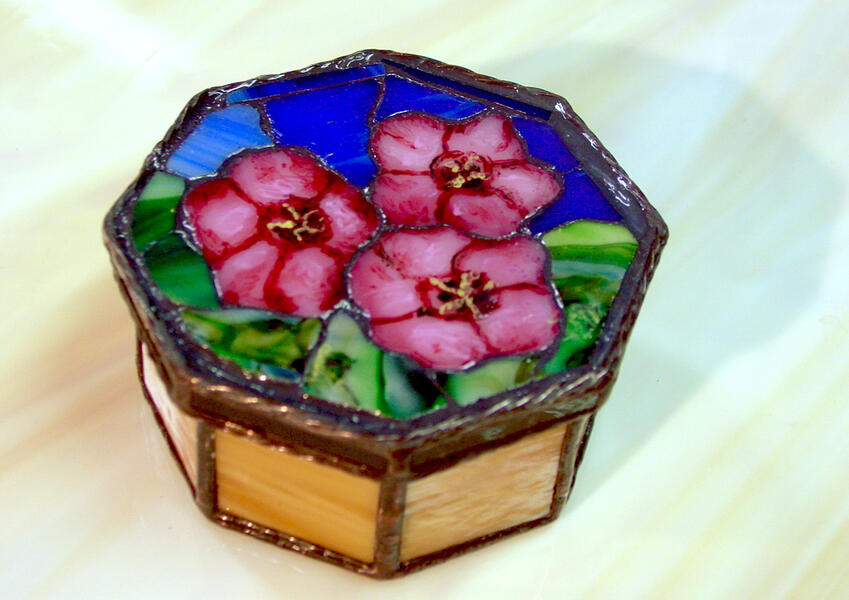 Scarlet Flax Octagonal Box