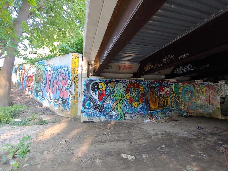 Graffiti Bridge STOP VIOLENCE