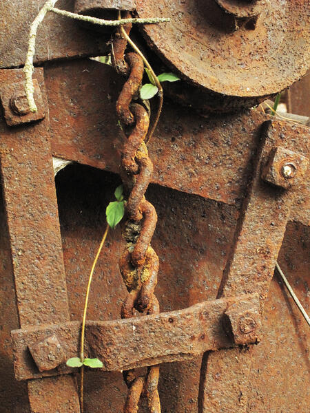 machinery, abandoned, rust, pulley, chain