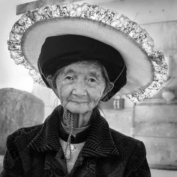 Shaxi Woman with Big Hat