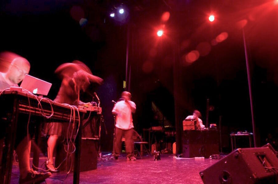 Jeff Carey, Donna Parker, Shodekeh and Aaron Dilloway performing at High Zero 2007