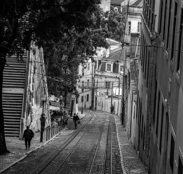 Lisbon Funciular.jpg