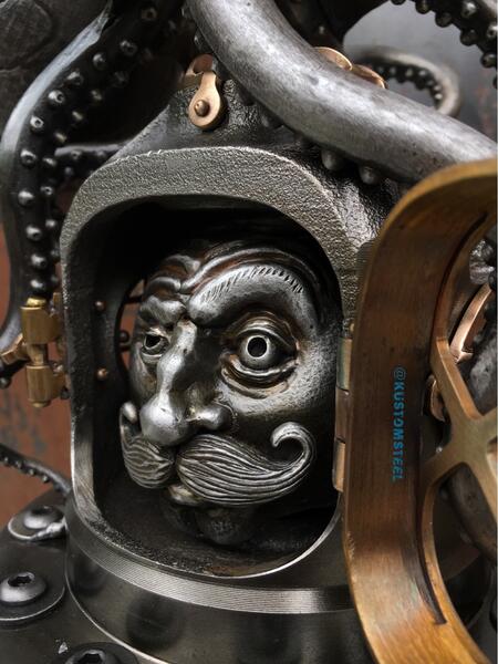 Differential Diver head 3/4 view